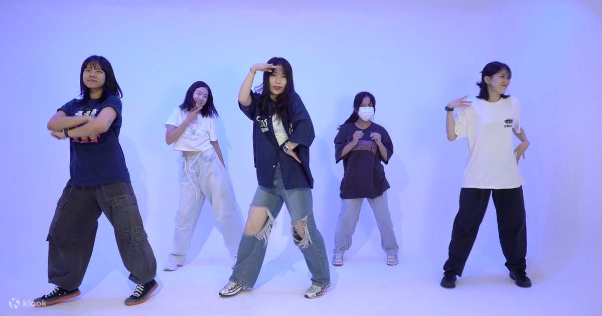 K-POPダンス、ボーカルレコーディング＆写真撮影体験 | 釜山 | Klook